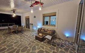 Bianca Suite & Home